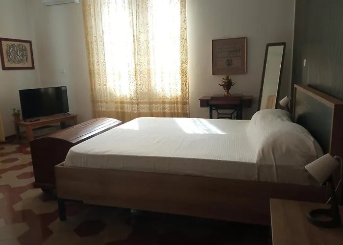 Frühstückspension Frada 3*